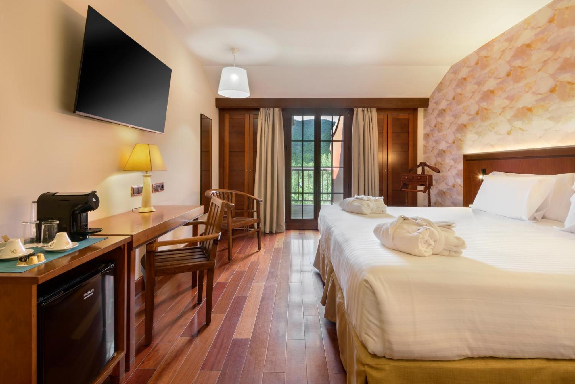 Hotel & Spa Monasterio De Boltana Luaran gambar